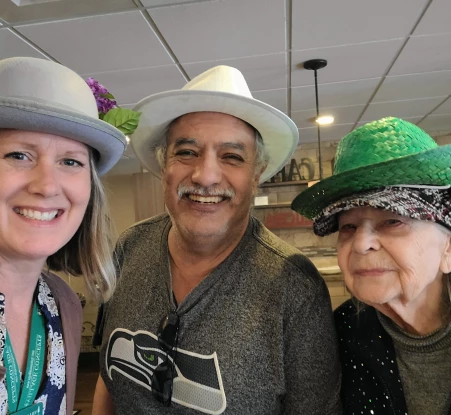 Daisha, Phil and Ernie_1.JPG